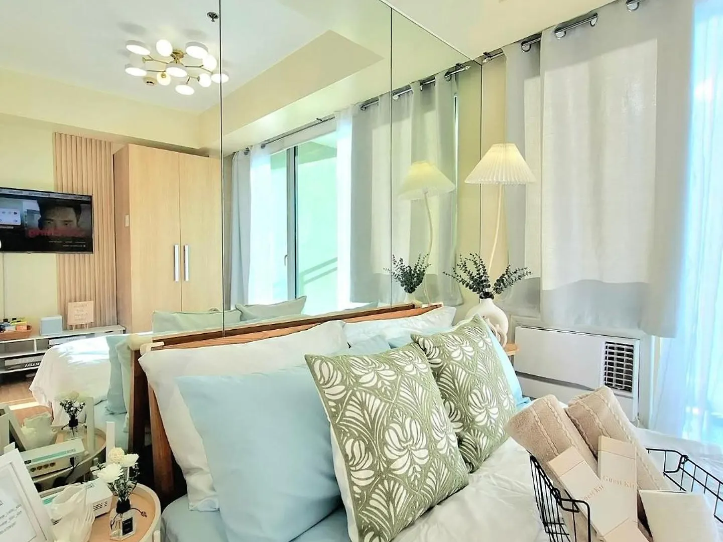 מנילה Azure Condotel And Resort In The City הפיליפינים